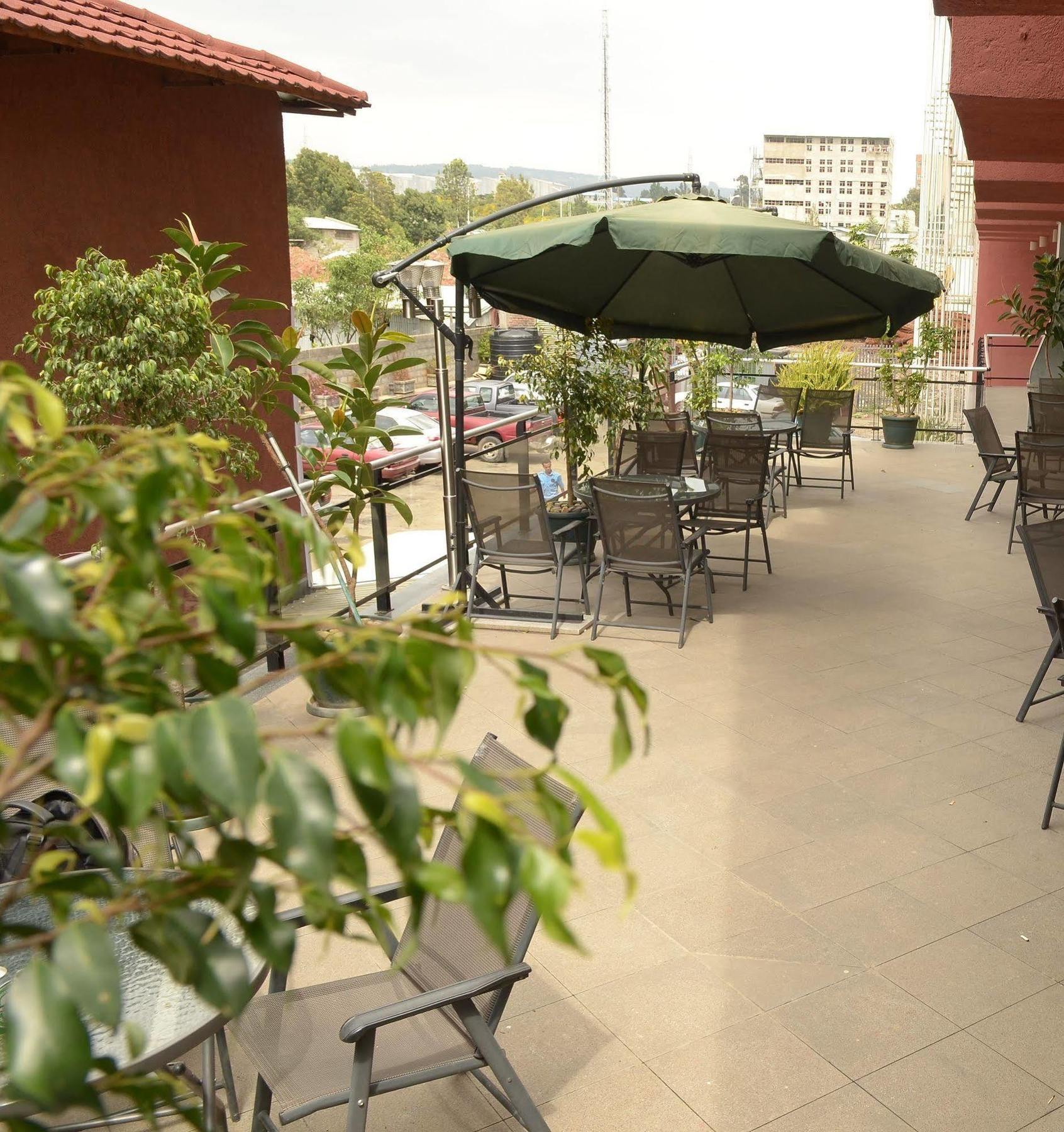Beshale Hotel Аддис-Абеба Екстер'єр фото